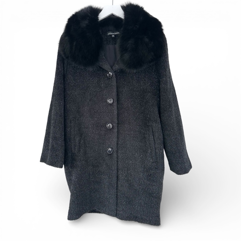 Sofia Cashmere • Jenna Coat Wool / Suri Alpaca Boucle /Fox Fur Collar